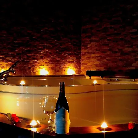 Tahir - Adult Only Hotel